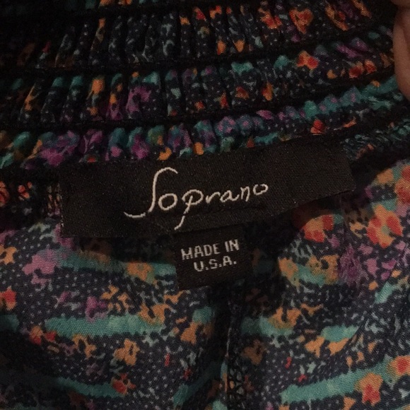 Skirt - Picture 2 of 3